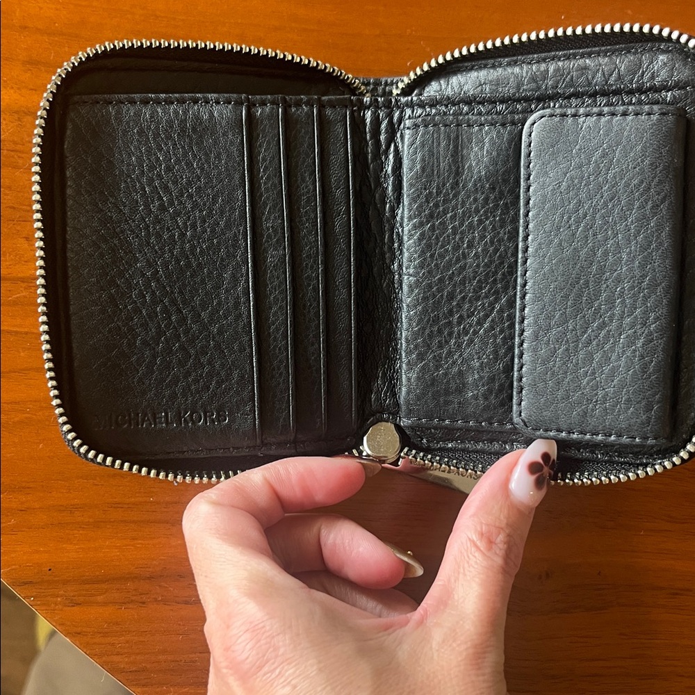 Michael Kors Black Compact Wallet - Picture 3 of 4